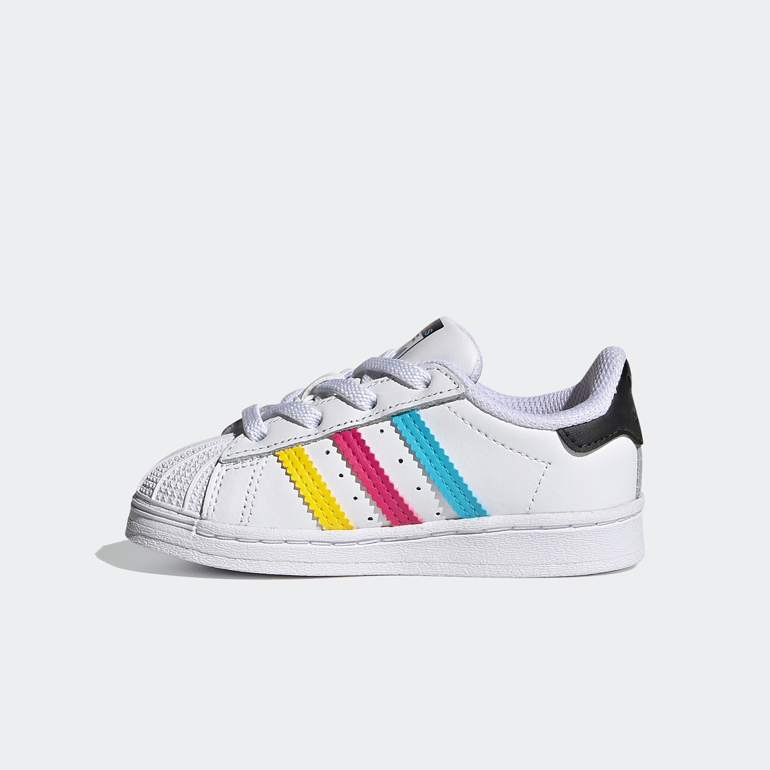 Oryginalne buty sportowe dziec – Adidas Shoes Superstar recenzja i cena
