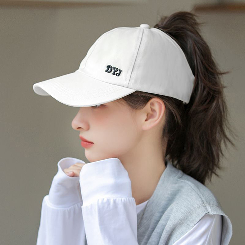 Letnie czapki baseballowe w je – Baseball Cap Structured recenzja i cena
