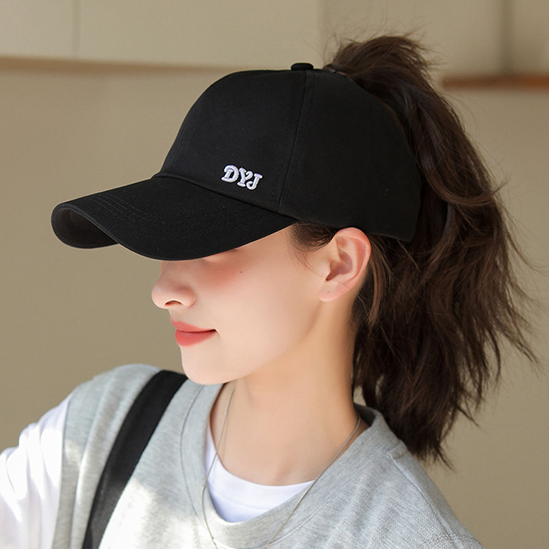 Letnie czapki baseballowe w je – Baseball Cap Structured recenzja i cena